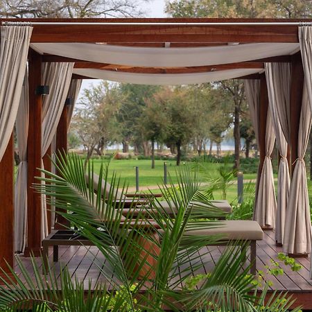 Radisson Blu Mosi-Oa-Tunya Livingstone Resort Eksteriør bilde