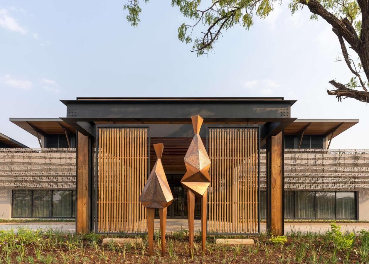 Radisson Blu Mosi-Oa-Tunya Livingstone Resort Eksteriør bilde