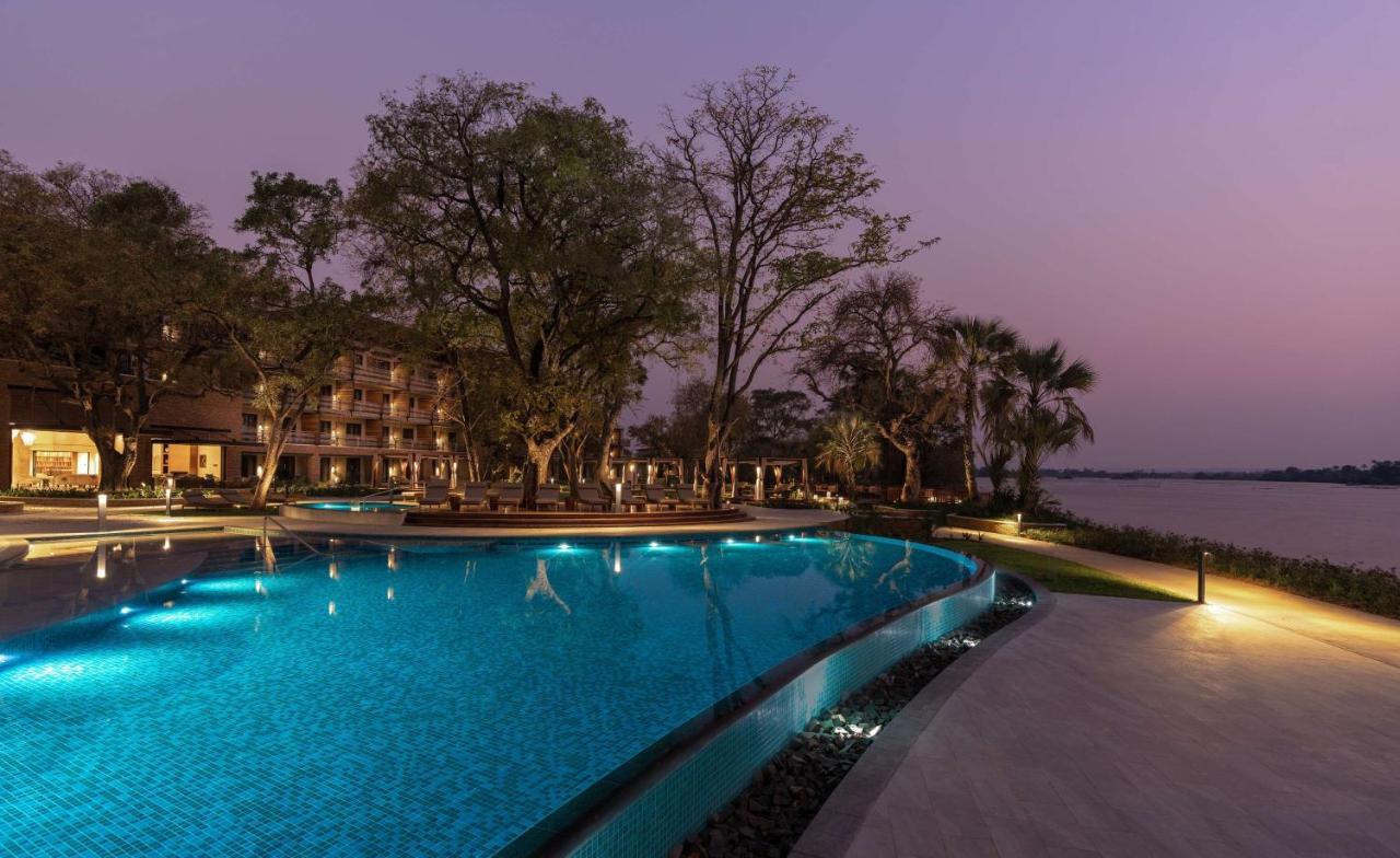 Radisson Blu Mosi-Oa-Tunya Livingstone Resort Eksteriør bilde
